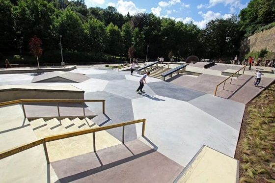 极限滑板主题公园施工